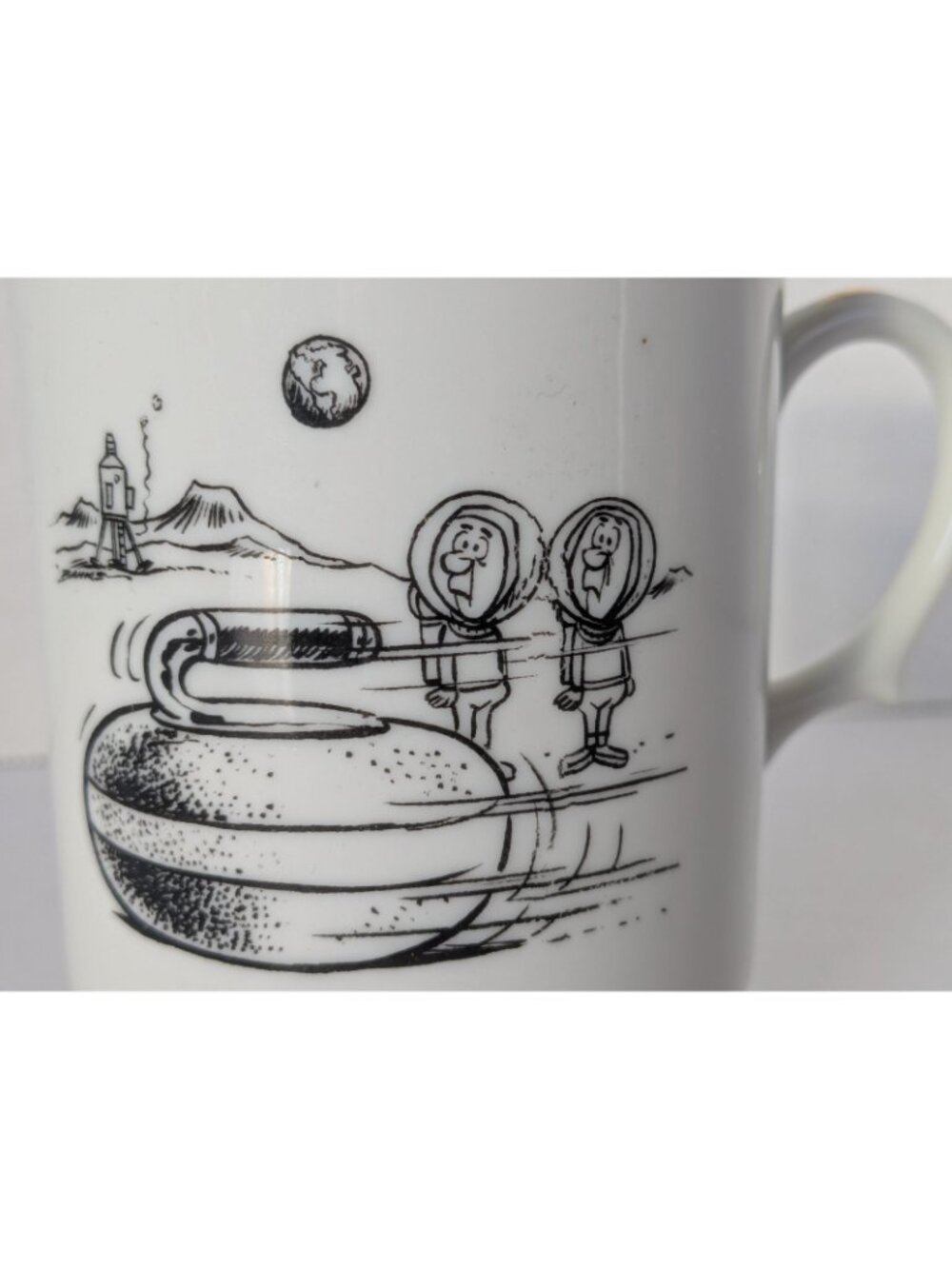 Vintage Curling Capers Mug by Banks Japan – Pedestal Coffee Cup Gold Rim - Space - Picture 6 of 7